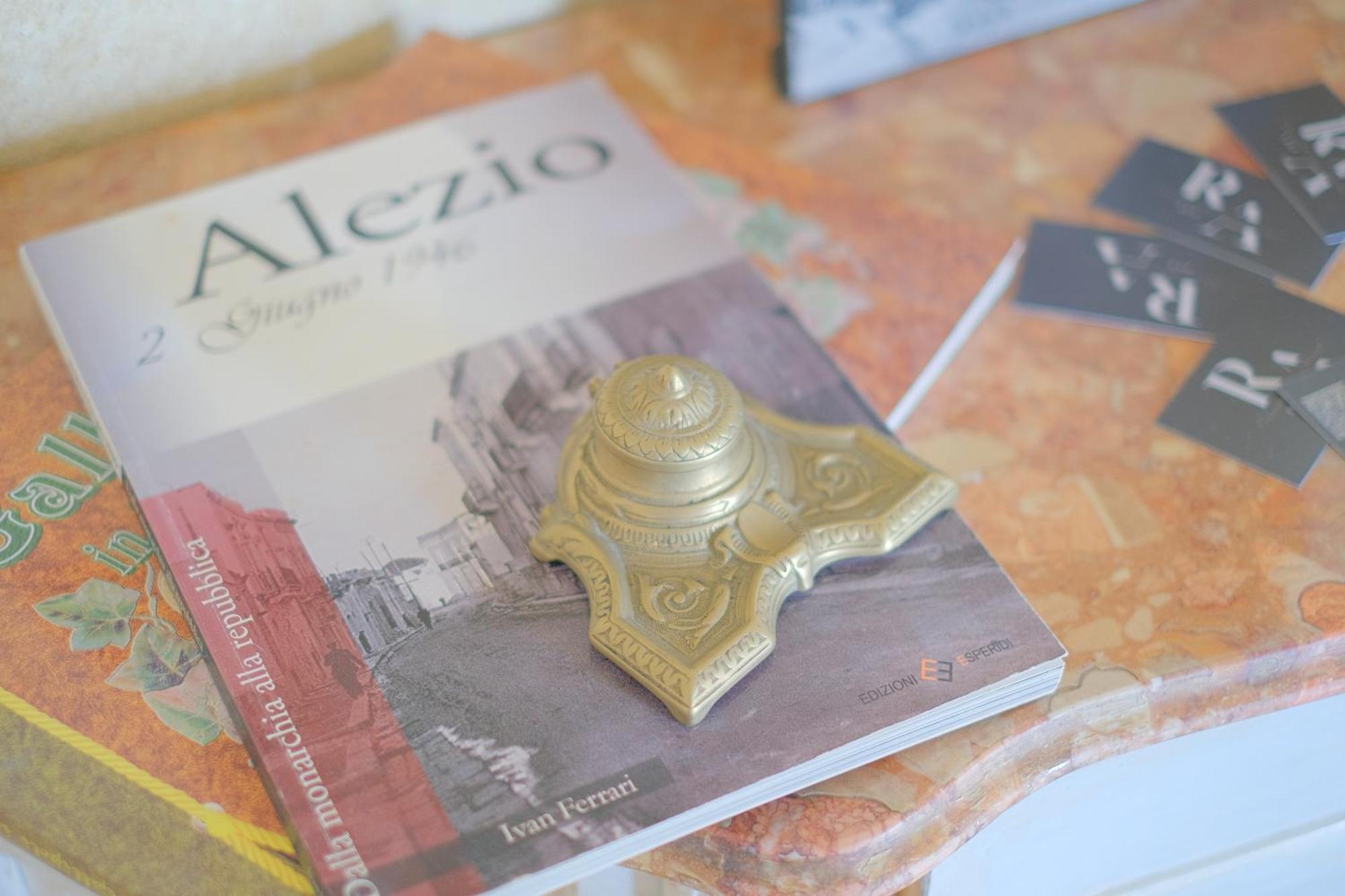 I Ricordi Di Anna Bed & Breakfast อเลซิโอ ภายนอก รูปภาพ